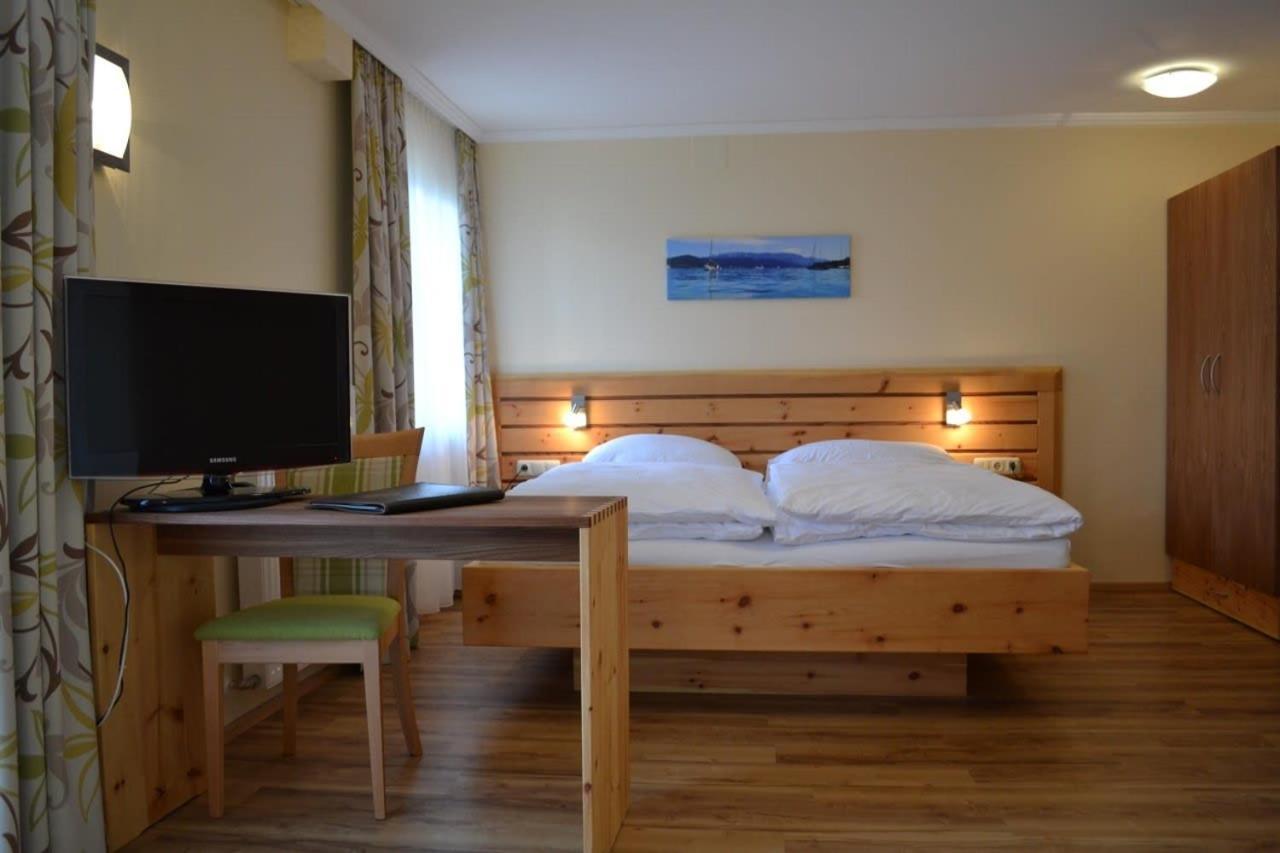 Hemetsberger 3*